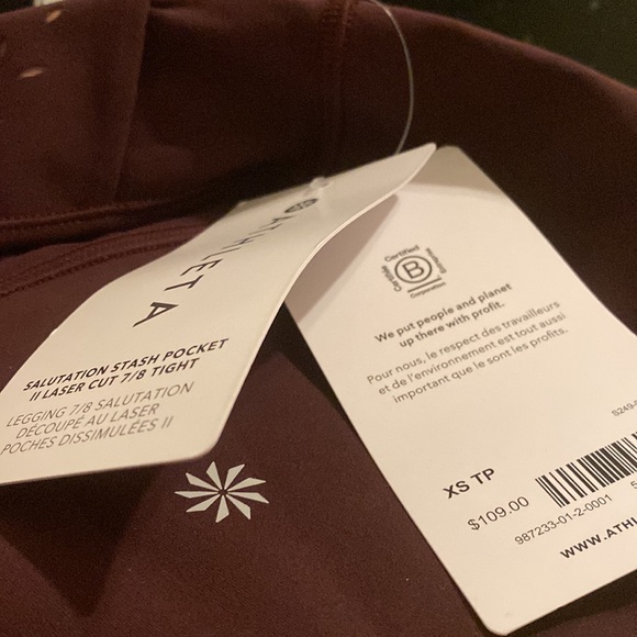 ATHLETA Salutation Stash Pocket II 7/8 Laser Cut Tight - Picture 6 of 7